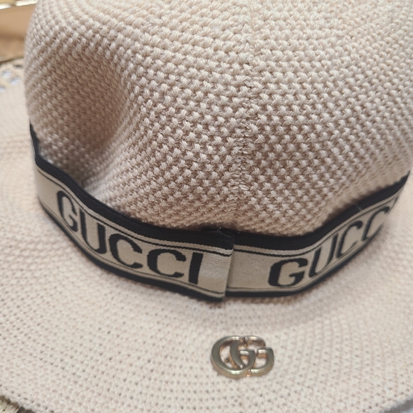 Gucci Beige Knit Bucket Hat - Picture 2 of 5
